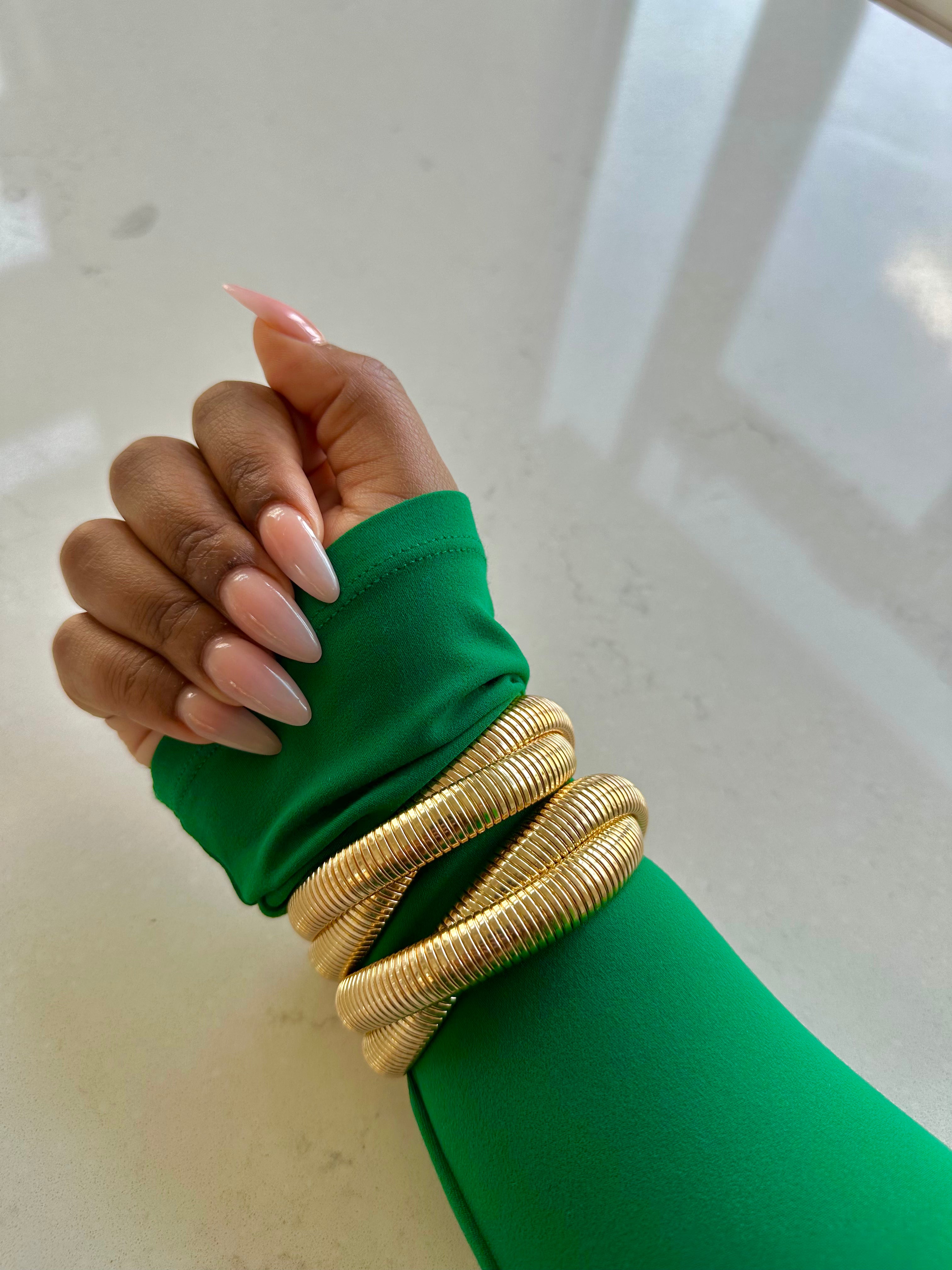 INFINITY BANGLE